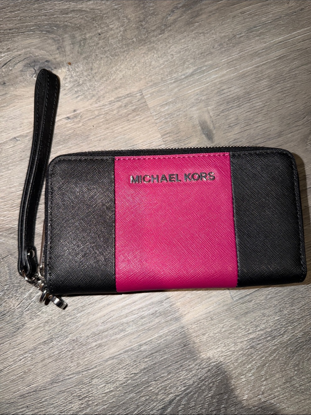 Michael Kors Black & Hot Pink Saffiano Zip Wristlet